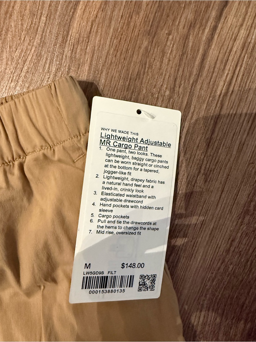Woman’s Cargo Pants in Tan - lululemon - Picture 2 of 2